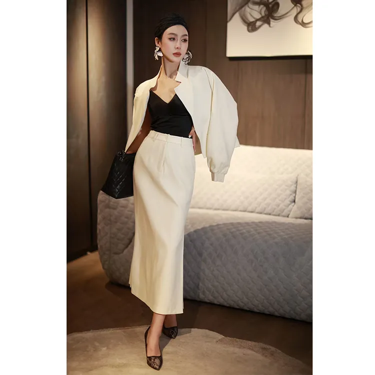 女总裁西装套装洋气老钱风松弛感高级质感新款外套配半裙有品味