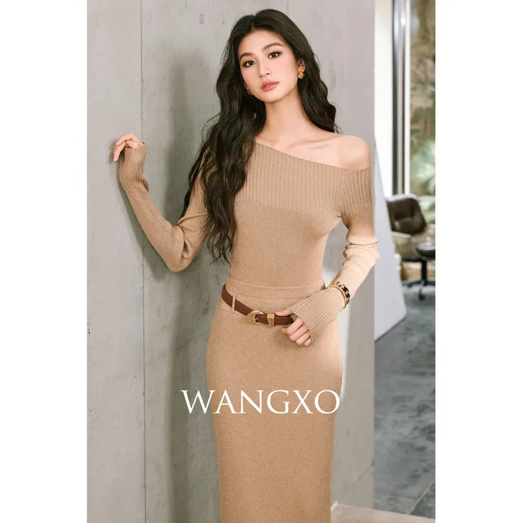 WANGXO 亮丝坑条针织气质套装  2531555W