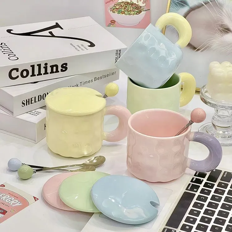 网红爆款可爱马克杯带盖家用陶瓷水杯高颜值水杯情侣杯子牛奶礼物