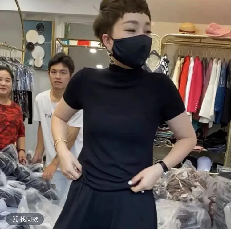 基础款简单短袖上衣打底T恤女