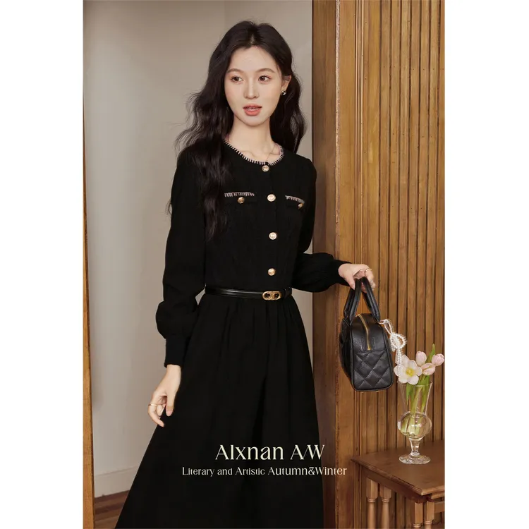 鹿向南「夜幕流星」法式圆领气质长袖连衣裙女2025显瘦裙子L50760