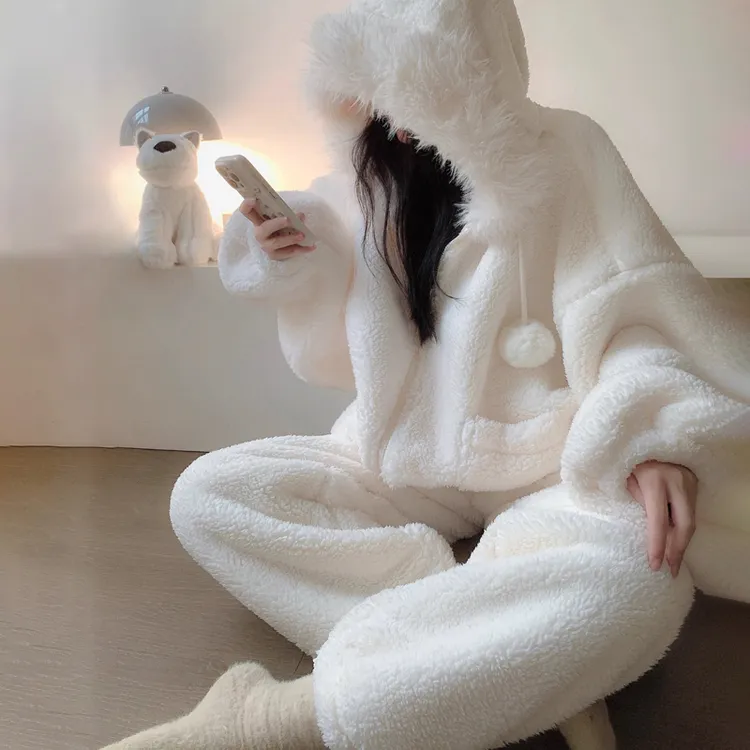 网红爆款2025新款冬季睡衣女珊瑚绒加厚加绒可外穿连帽家居服套装