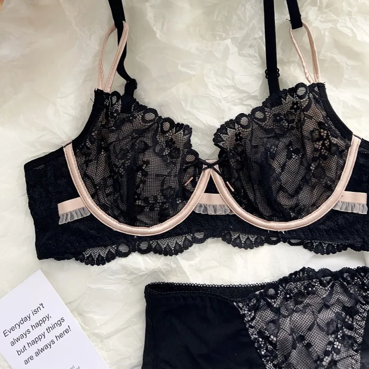 性感蕾丝内搭兔耳朵内衣女超薄款大胸显小收副乳软钢圈文胸套装