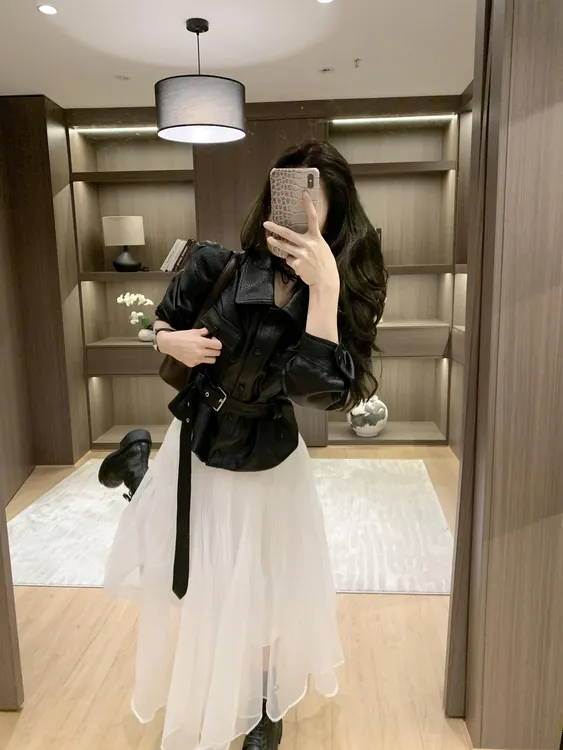 高级感气质黑色皮衣2025春季新款时尚休闲御姐风polo领收腰短外套