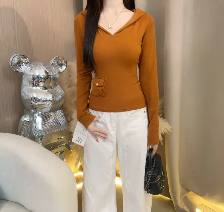 【讨厌热美式专属】2025秋冬气质百搭韩版长袖紧身T恤春秋连帽V领长袖显瘦打底