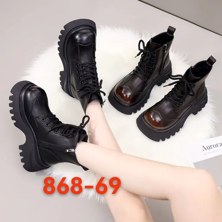 时装靴秋冬复古英伦风厚底马丁靴女增高显瘦百搭舒适加绒保暖短靴