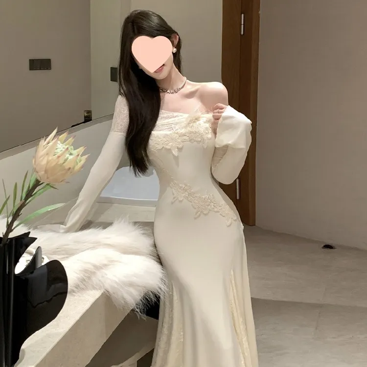 中国风重工拼接蕾丝绣花纯欲温柔风连衣裙收腰气质显瘦长款针织鱼