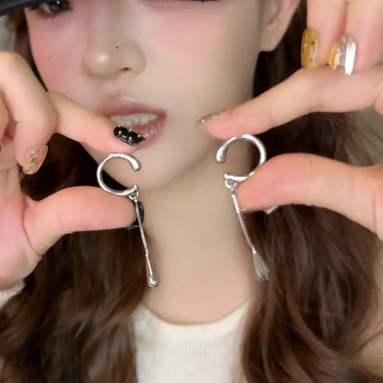 juji/橘几 铜合金耳饰 ins冷淡风长款流苏链条水滴无耳洞耳骨夹商品图