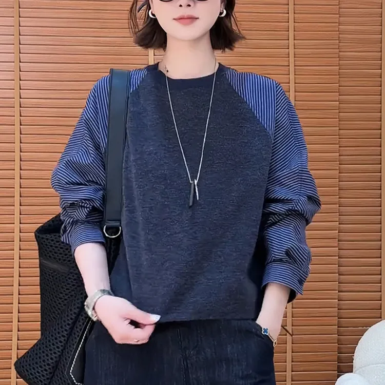 2025秋季新款女士灰色条纹卫衣宽松显瘦时尚洋气减龄衬衫拼接上衣