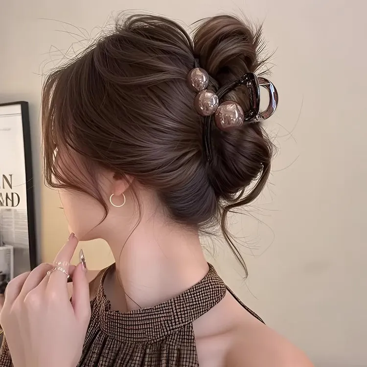 玫乐中号氛围感刘海盘发鲨鱼夹发夹后脑勺抓夹后脑勺上班族发饰商品图