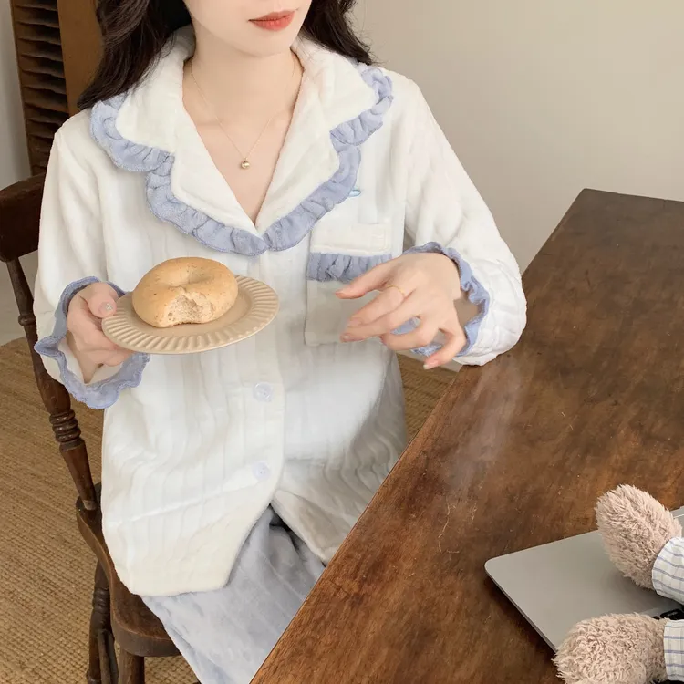 新款睡衣女冬天加厚珊瑚绒套装秋冬季甜美法兰绒网红风少女家居服