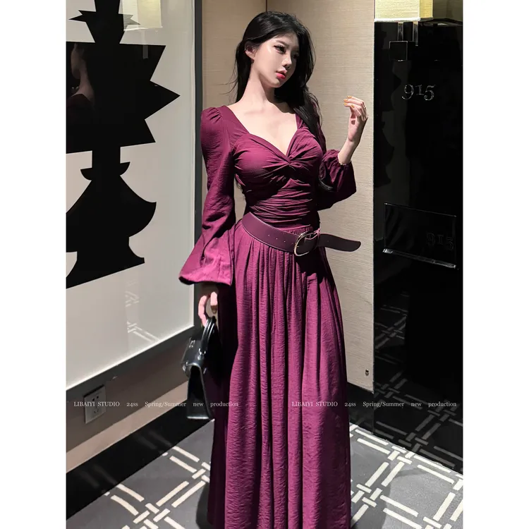 现货LIBAIYI “斯嘉丽”/法式千金风V领收腰显瘦褶皱垂感连衣裙1787