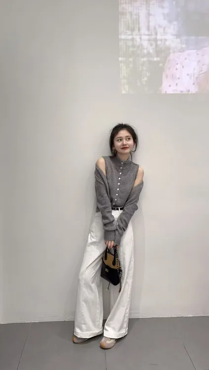 2025秋季新款韩系宽松休闲针织衫无袖毛衣加针织开衫白色阔腿裤