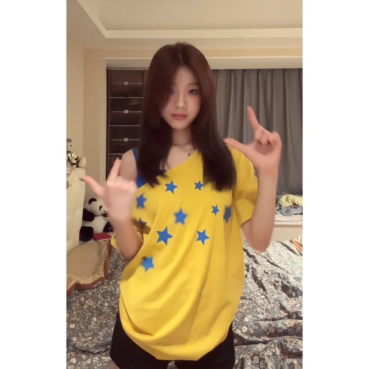 夏季新款宽松遮肉斜肩短袖t恤女百搭显瘦设计感穿搭吊带上衣