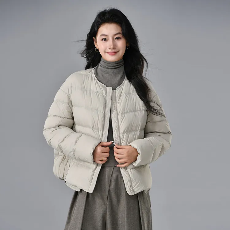 圆领羽绒服女2025新款轻薄小排骨90白鸭绒保暖外套百搭显瘦703