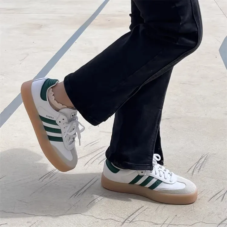 阿迪达斯Adidas春季运动鞋男女德训鞋复古厚底白色休闲板鞋ID0440