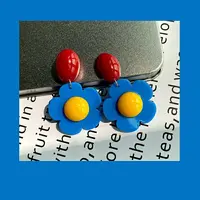 铜合金树脂耳饰 复古花朵耳钉红蓝黄撞色气质氛围感耳环甜美耳夹