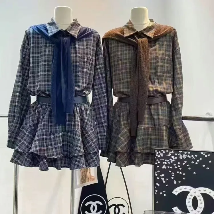 套头百搭百褶无袖假两件拼接圆领格纹连衣裙V领秋季配皮带