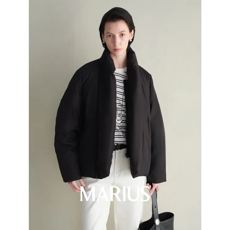 MARIUSMARIUS“热气球”轻量感高领  防钻绒户外短款羽绒服