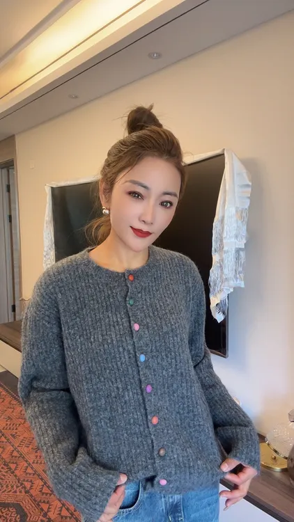 格格同款针织开衫