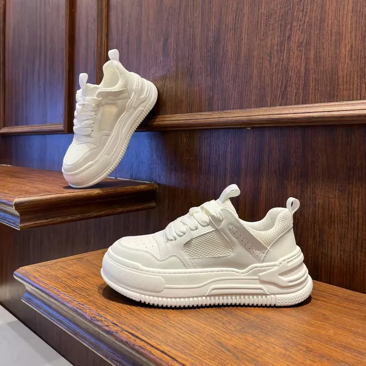 男鞋2025春季新款网面拼接时尚潮鞋厚底百搭舒适增高男生休闲鞋
