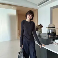 秋冬设计感圆领宽松显瘦正肩内搭外穿长袖T恤打底衫