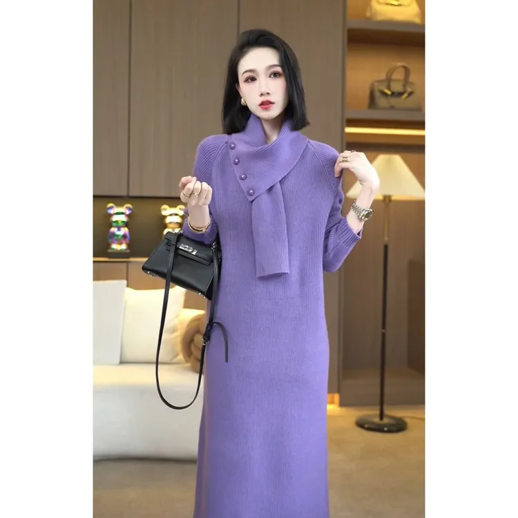 秋冬新款设计感女针织连衣裙宽松遮肚显瘦减龄内搭过膝围巾毛衣裙