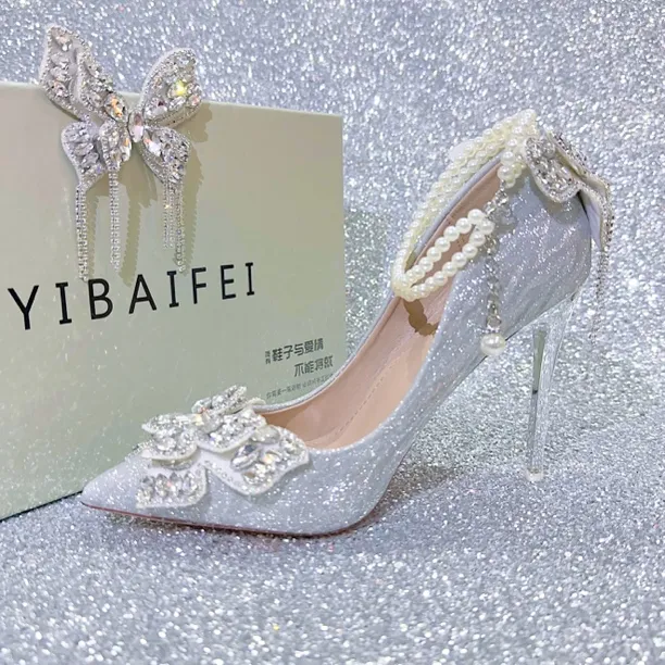 2025洋气爆款水晶高跟鞋女细跟蝴蝶结单鞋新娘结婚久走不累脚婚鞋