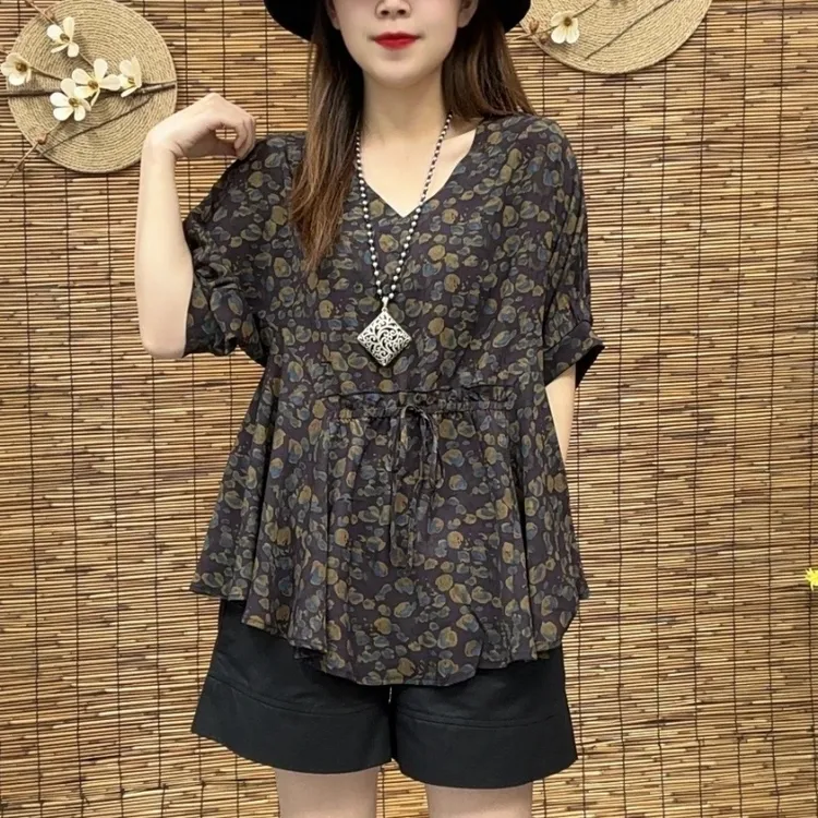 卢小七紫色印花轻奢薄款透气领遮肉宽松上衣中老年妈妈装气质休闲