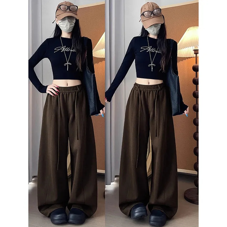 早秋咖啡色弯刀裤女2025新款春秋季高腰宽松垂坠感显瘦运动阔腿裤