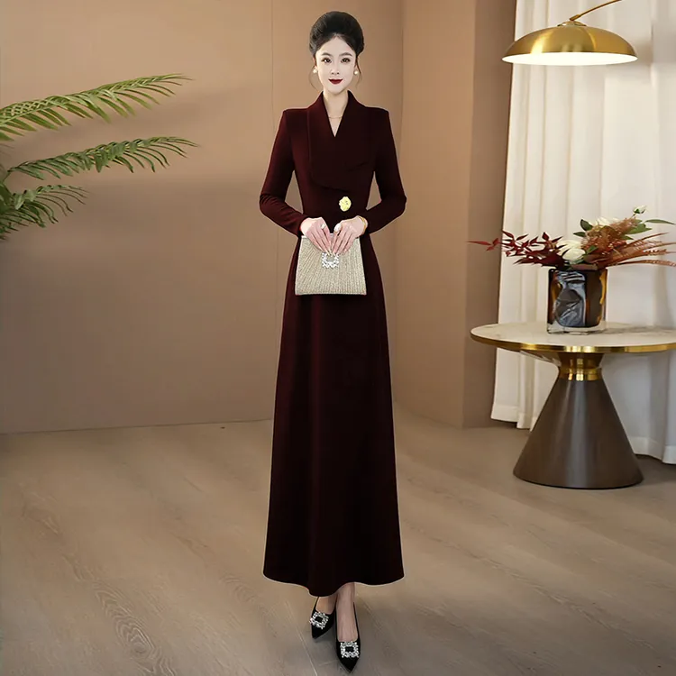 红色系穿搭高贵气质裙子2025冬季加厚系婆婆妈妈装漂亮连衣裙293