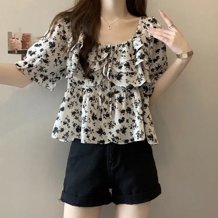 实拍大码2025夏季新款胖mm减龄显瘦方领系带碎花短袖衬衫