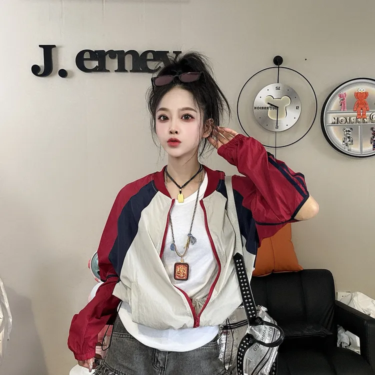 2025夏季新款拉链薄款断袖防晒服上衣外套女轻薄透气撞色开衫上衣