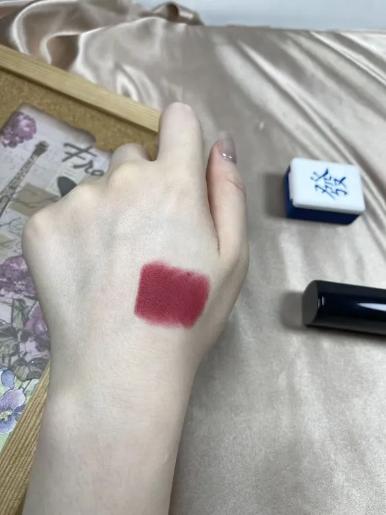 【双12同价】哑光雾面丝绒持妆口红显白姨妈色红棕色不沾杯不掉色