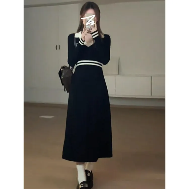 VOCKOO官方早秋女式2025新款早秋气息法式高端长裙黑色针织连衣裙