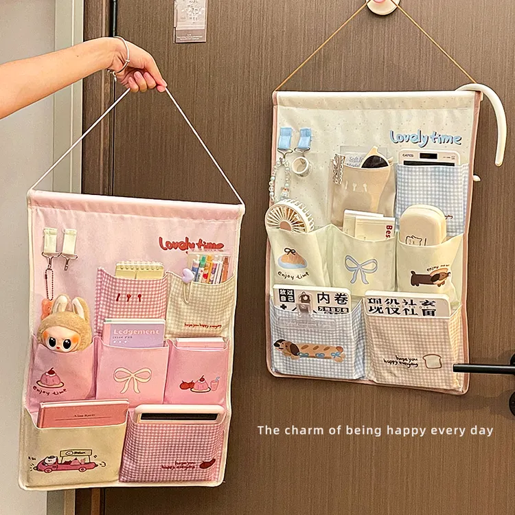 学生宿舍收纳挂袋卡通可爱住校生挂墙式壁挂床上收纳牛津布置物袋