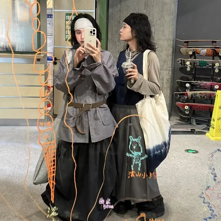 （套装301-340）（502-517）秋冬季复古日森系内搭马甲套装宽松