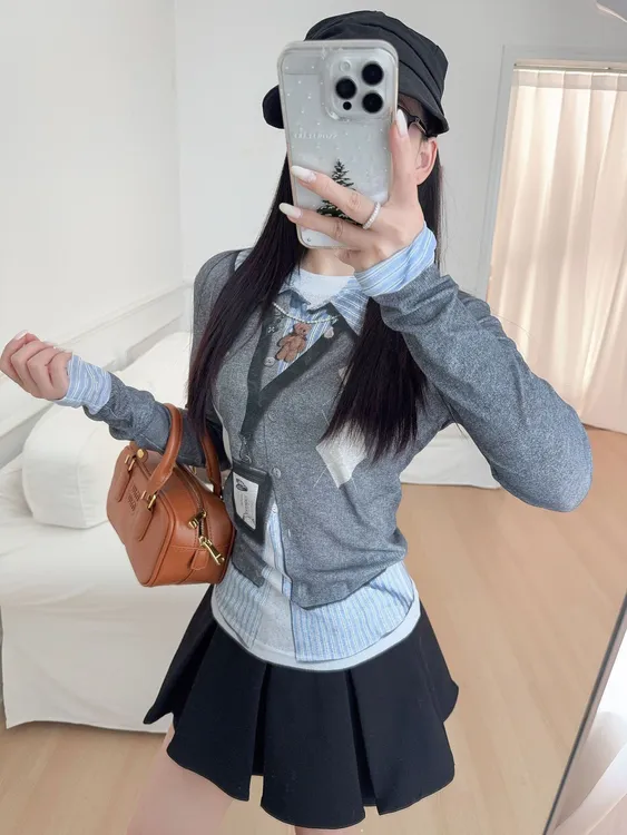 25早秋新款长袖T假两件3D立体印花工牌菱格弹力打底衫女修身显瘦