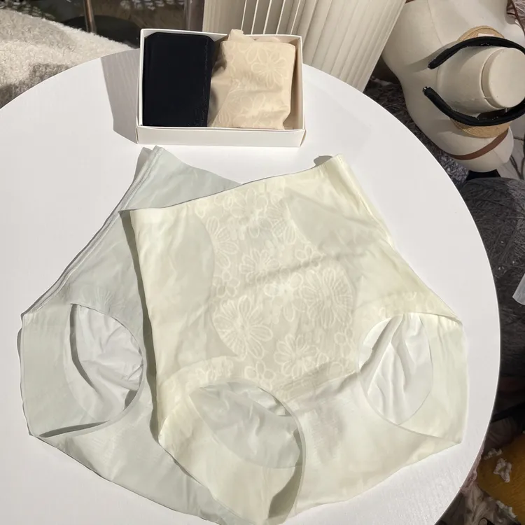 2条装 隐形收腹裤 秋季裸感无痕透气舒适高腰收腹提臀女士内裤