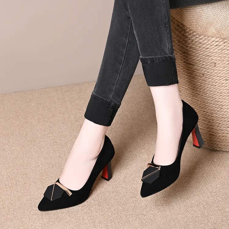 真皮羊皮七字扣尖头浅口单鞋女春秋新款磨砂细跟通勤不累脚高跟鞋