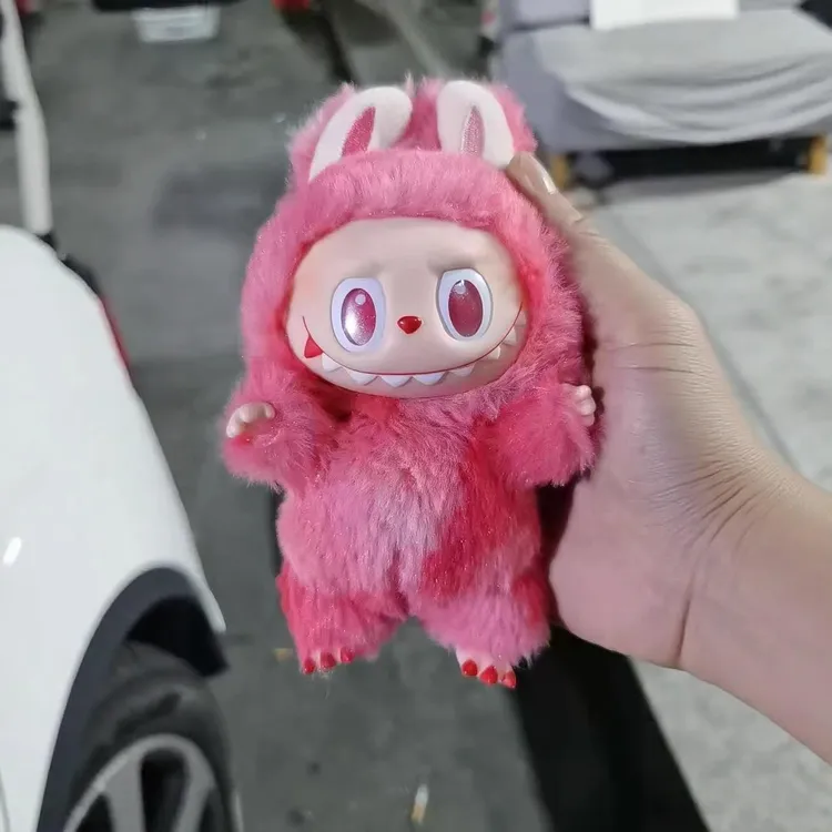 泡泡玛特泡泡玛特三代高质量系列搪胶毛绒挂件盲盒潮玩