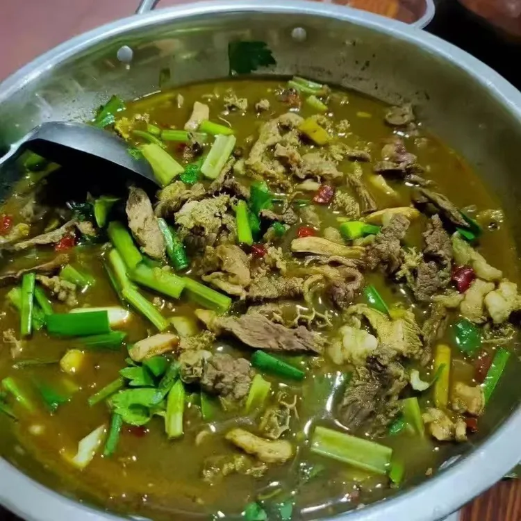贵州榕江忠诚牛瘪炒瘪榕江黎平从江正宗干锅牛瘪火锅