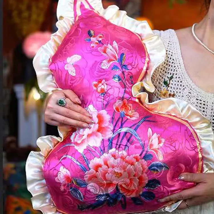 花边葫芦粉底大花坐垫办公室学生宿舍椅子靠垫榻榻米屁垫