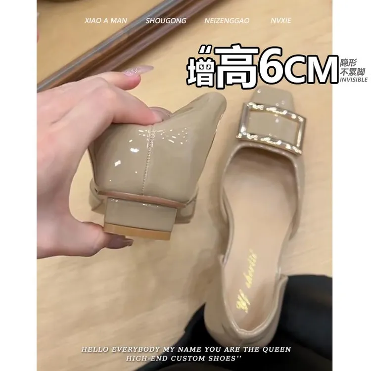 灰色隐形内增高6CM方扣单鞋女漆皮2025新款夏季气质中空凉鞋女