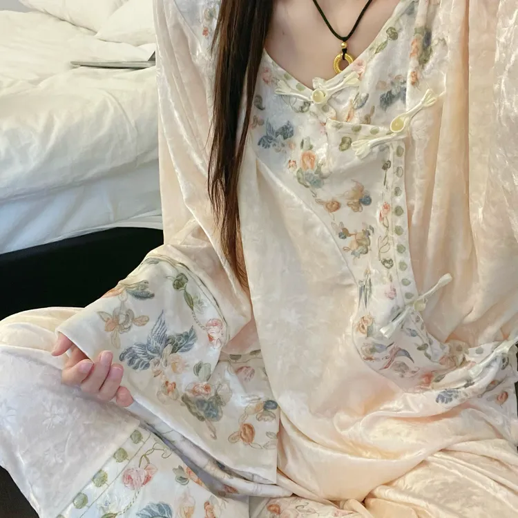 国风新中式金丝绒睡衣女秋冬季新款长袖长裤大码家居服套装可外穿