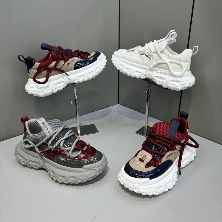 欧洲站潮牌男士新款时尚百搭舒适软底青春潮流潮鞋（皮鞋尺码）