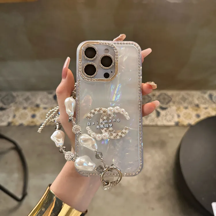 【时尚小香风】高级大牌镶钻珍珠适用iPhone16ProMax苹果15手机壳14