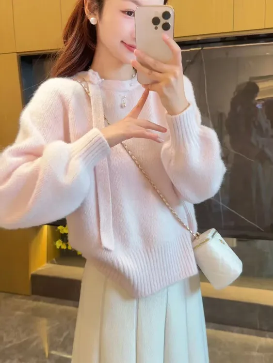 巨好看温柔风粉色飘带套头毛衣女秋冬宽松慵懒软糯内搭打底针织衫