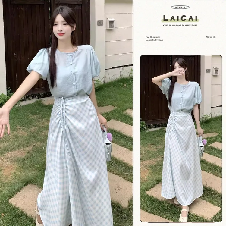 B437+B438夏森系甜美泡泡袖小衫高腰遮肚子不对称格子半身裙套装