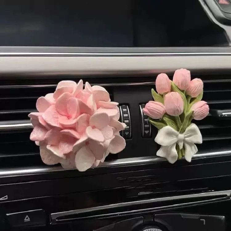 郁金香绣球花车载香薰高级感出风口花朵扩香石车内饰品汽车摆件女